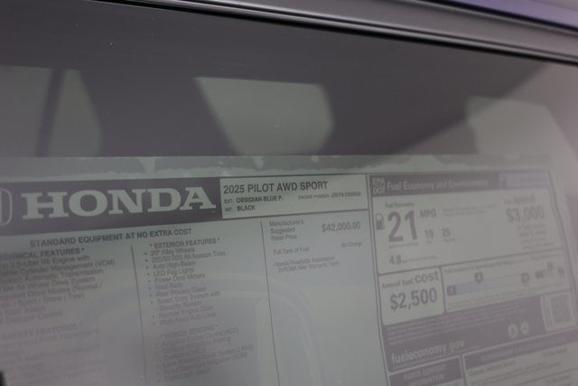 2025 Honda Pilot AWD SPORT